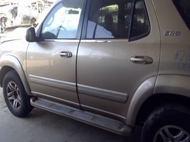 2005 TOYOTA SEQUOIA, GOLD, SR5, 4.7L, 2WD,  Z25119
